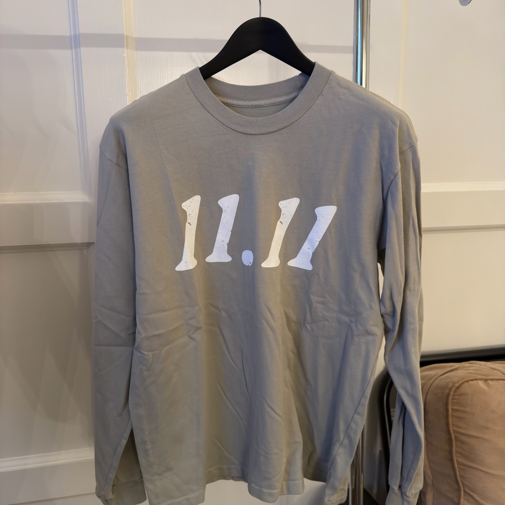 Taupe kids see ghosts concert t